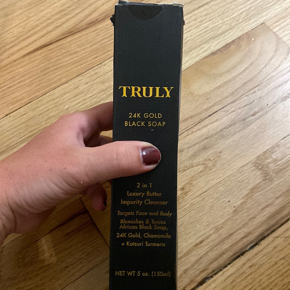 Truly 24K GOLD black soap